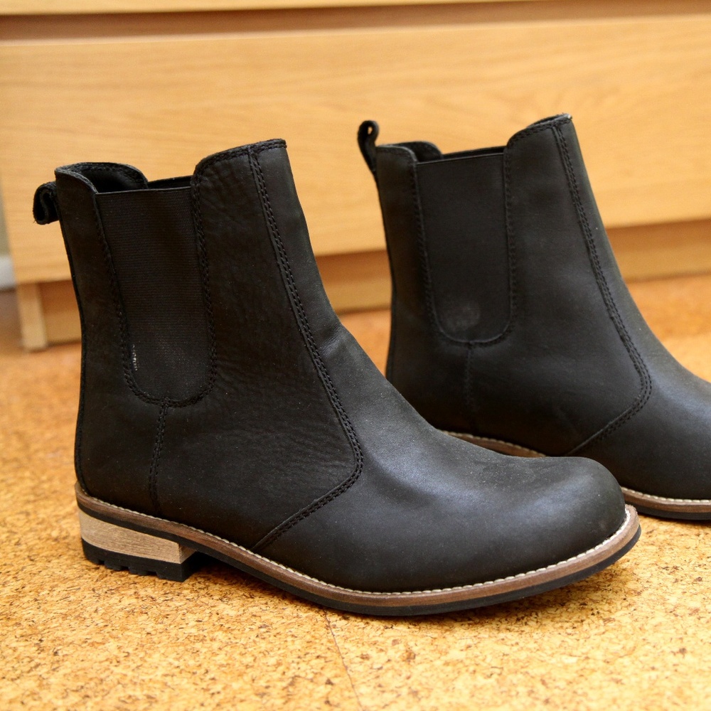 Kodiak 'Alma' Waterproof Chelsea Boot